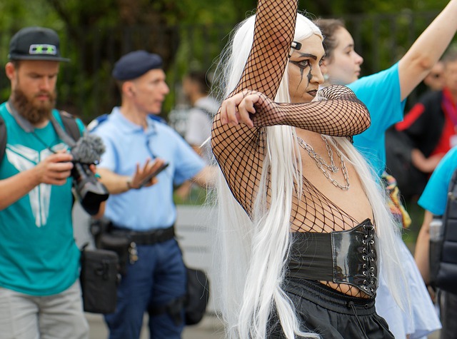 Shemales - Ein Begriff aus der Pornobranche erklärt